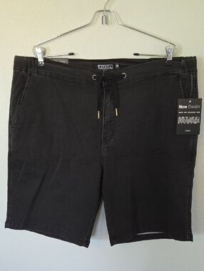 Ezekiel | NWT Now Denim 9.5" Washed Black Chino Shorts Size 38